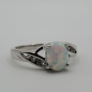 Elegant Silver Opal Ring Size 7